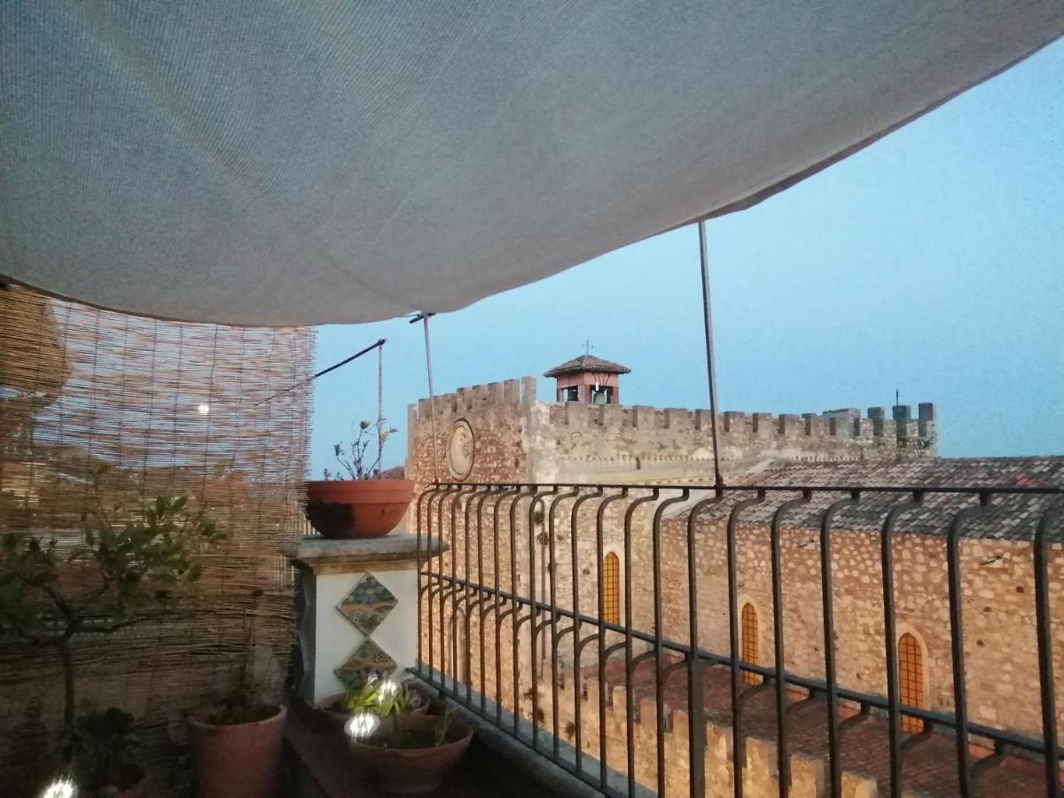 Aly Art Apartment Taormina Duomo, Gulf&Etna view Exterior foto